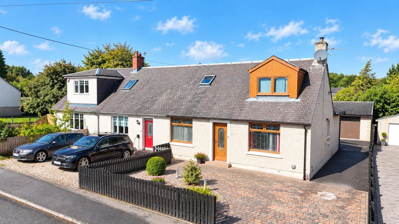 Clyde Avenue, Ferniegair, Hamilton, ML3 7TY, photo 2
