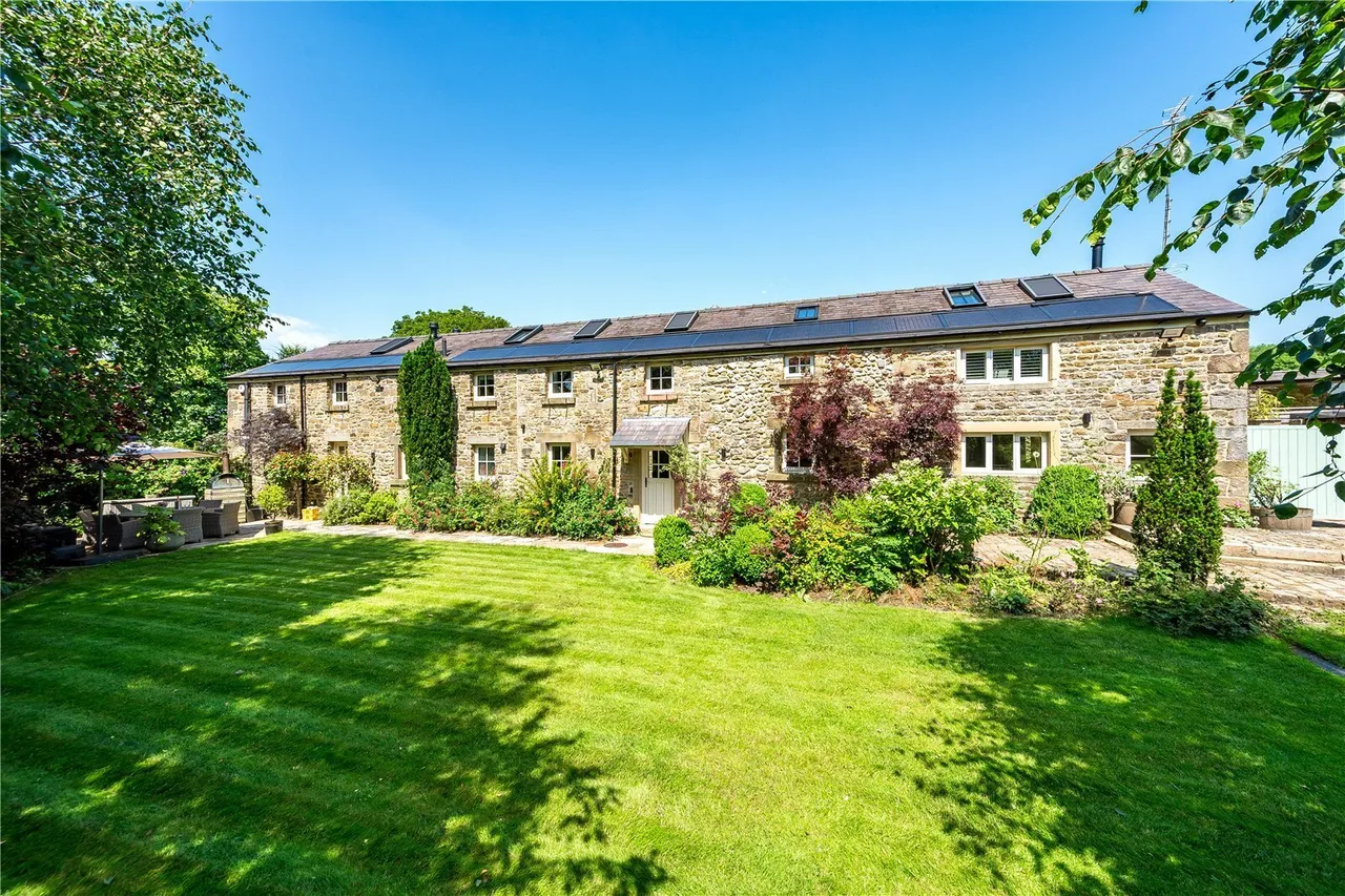 4 bed property for sale, Bleasdale Road, Whitechapel, PR3