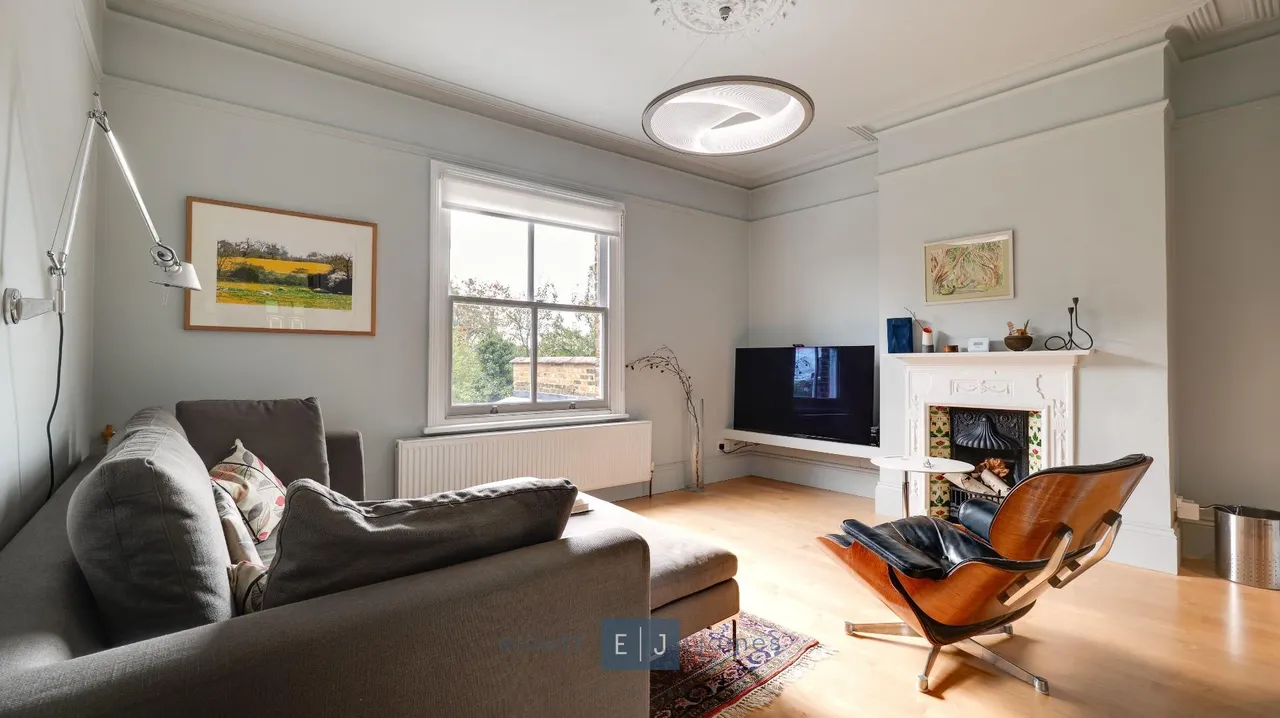 Staples Road, Loughton, IG10, photo 8