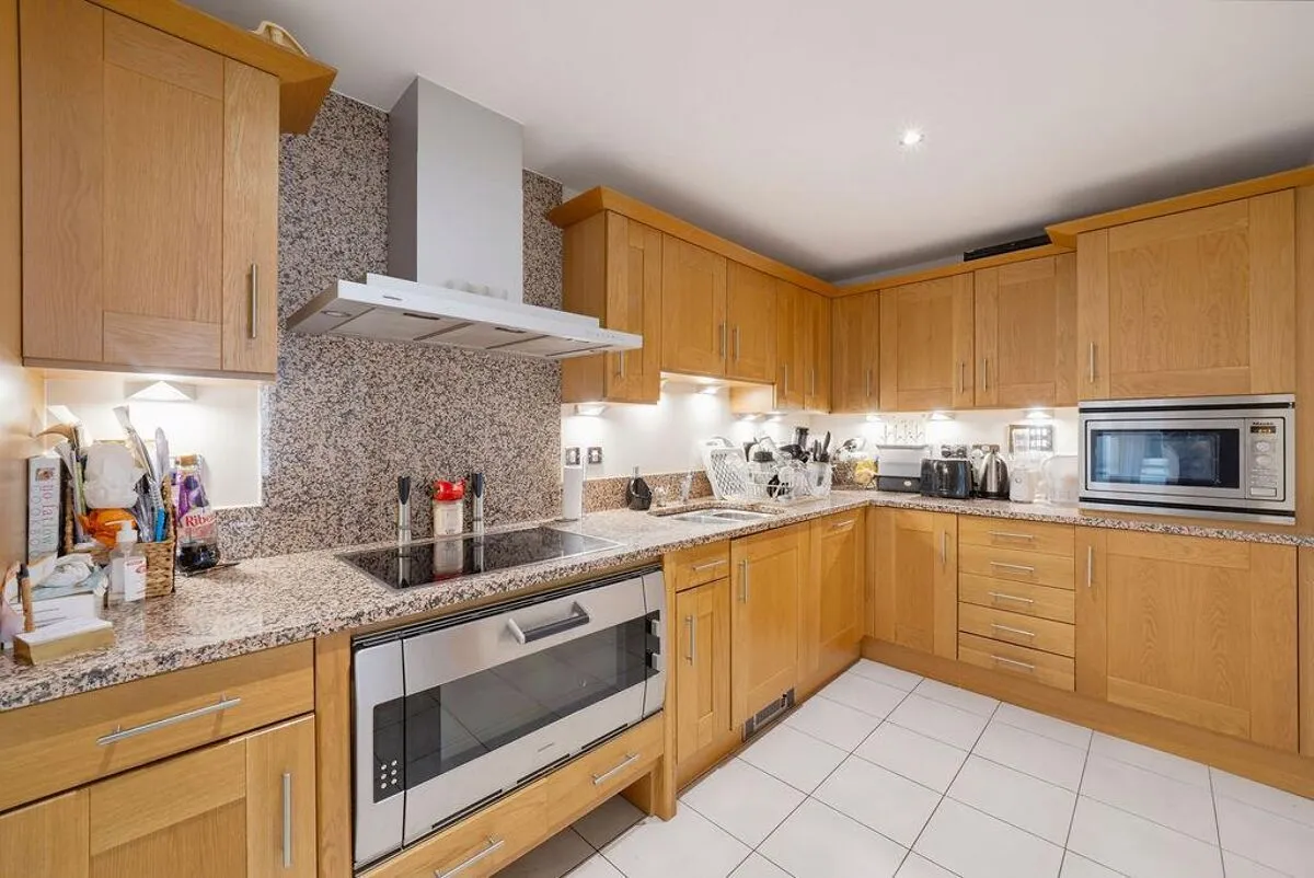 Lensbury Avenue, London, SW6, photo 6