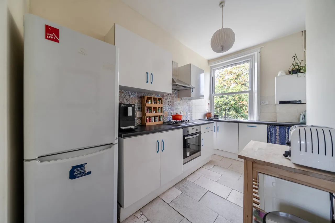 Coldharbour Lane, Camberwell, SE5, photo 14
