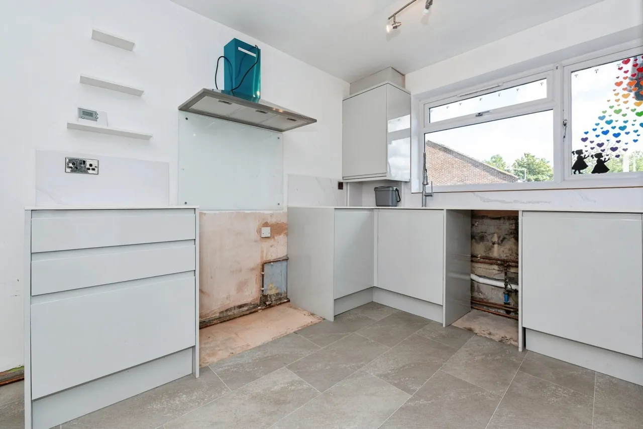 Caxton Close, Longfield, DA3, photo 3