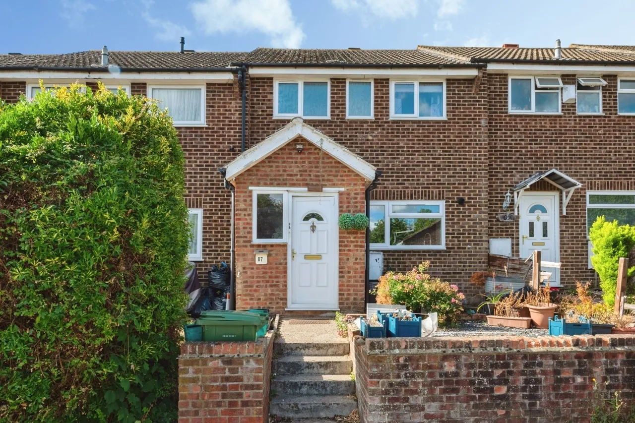 3 bed house for sale, Caxton Close, Longfield, DA3