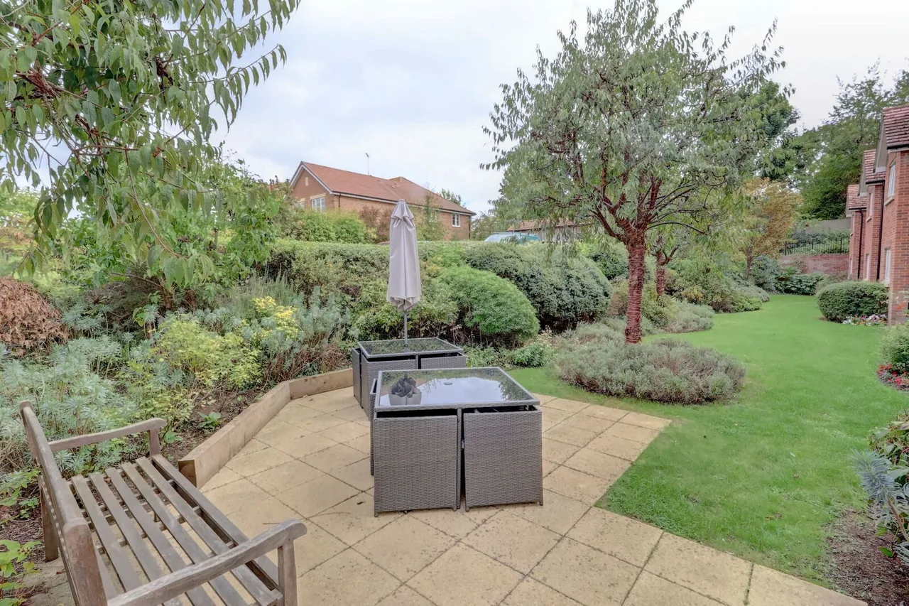 Wellington Avenue, Princes Risborough, HP27, photo 12