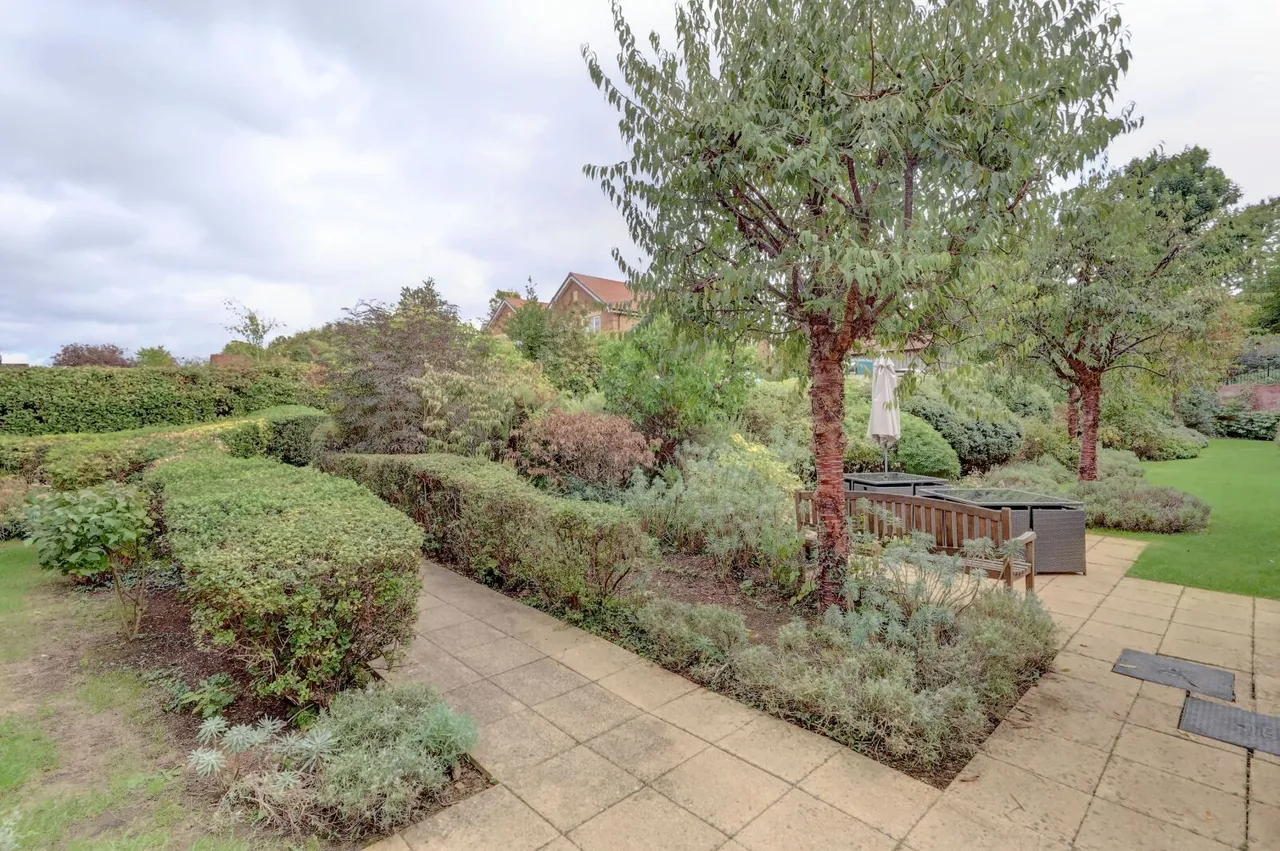Wellington Avenue, Princes Risborough, HP27, photo 11