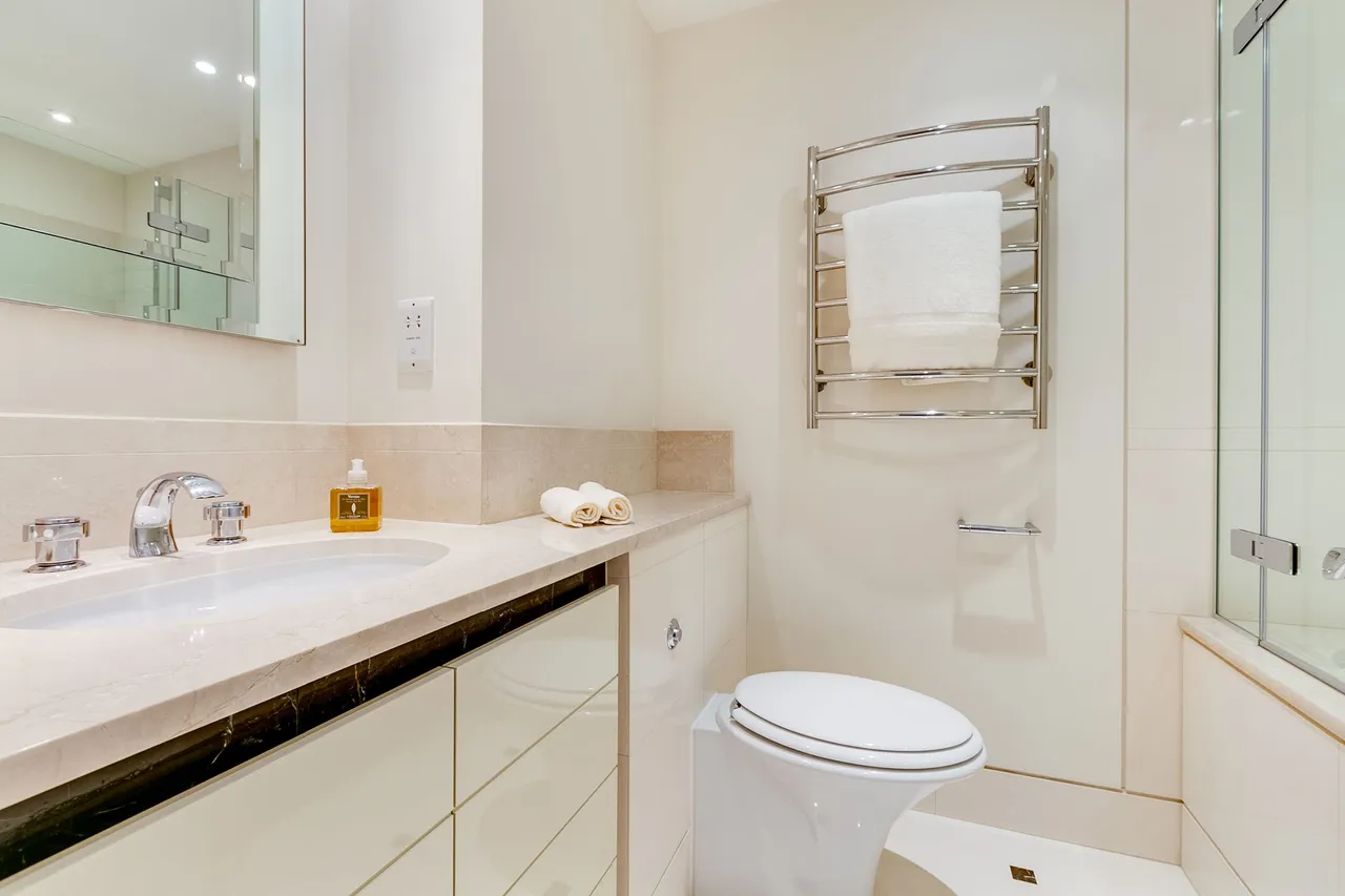 The Knightsbridge Apartments, Knightsbridge, SW7, photo 11