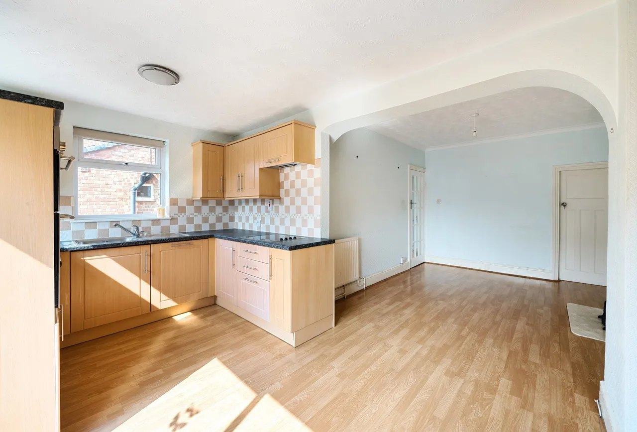 Cleevemount Road, Cheltenham, GL52 3HD, photo 8