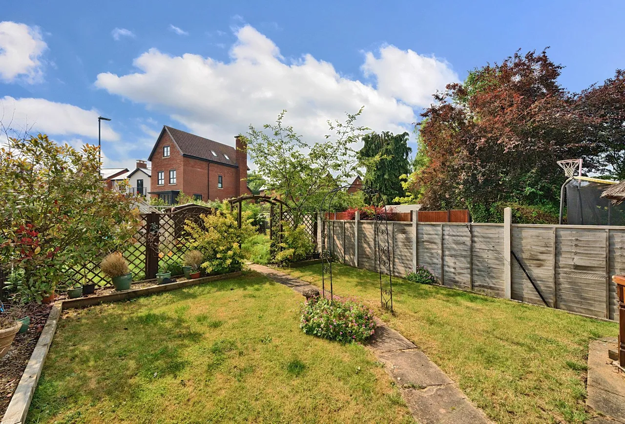 Cleevemount Road, Cheltenham, GL52 3HD, photo 10