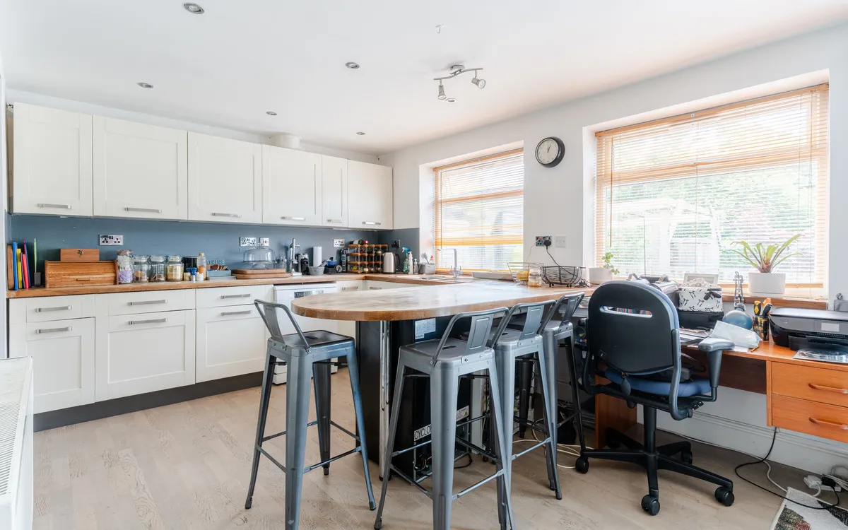 Avonmouth Road, Avonmouth, BS11, photo 3