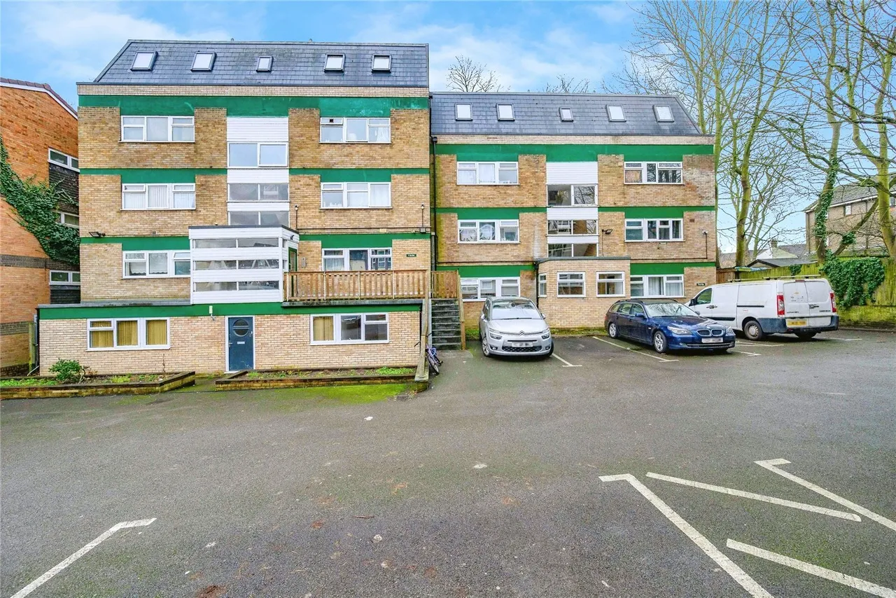 Brook Street, Luton, Bedfordshire, LU3, photo 8