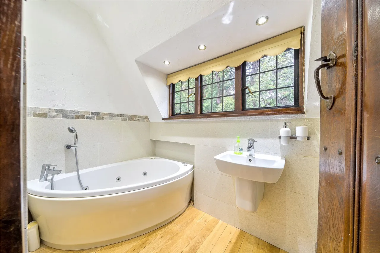 Longdon Wood, Keston, BR2, photo 17