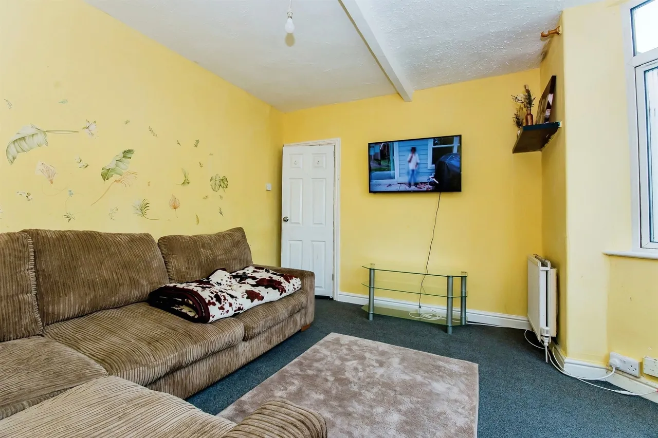 Oakroyd Crescent, Wisbech, photo 4