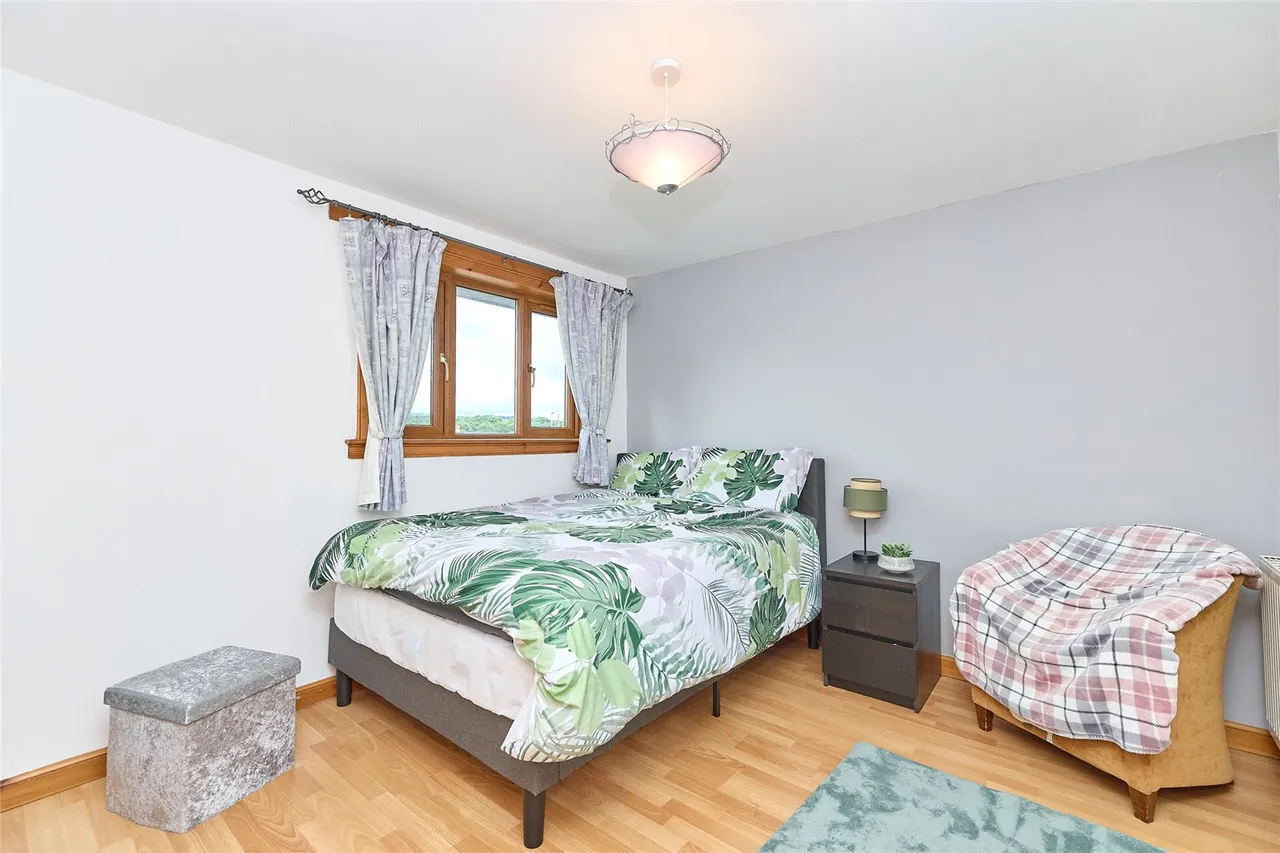 Dalrymple Circle, Blackburn, AB21, photo 8