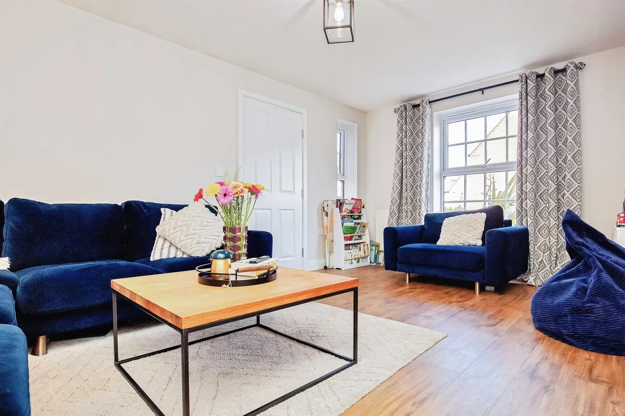 Ruby Close, Wellingborough, NN9, photo 6