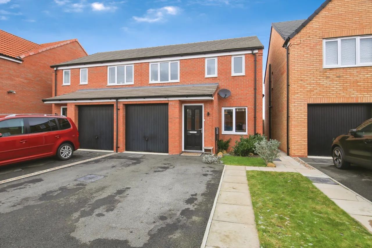 3 bed house for sale, Agatha Place, Peterborough, PE2