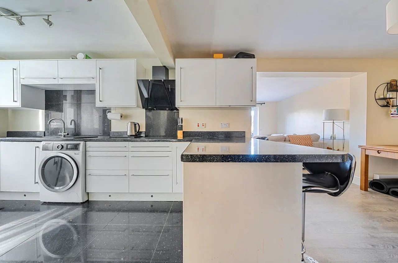Cardew Road, Liss, GU33, photo 6