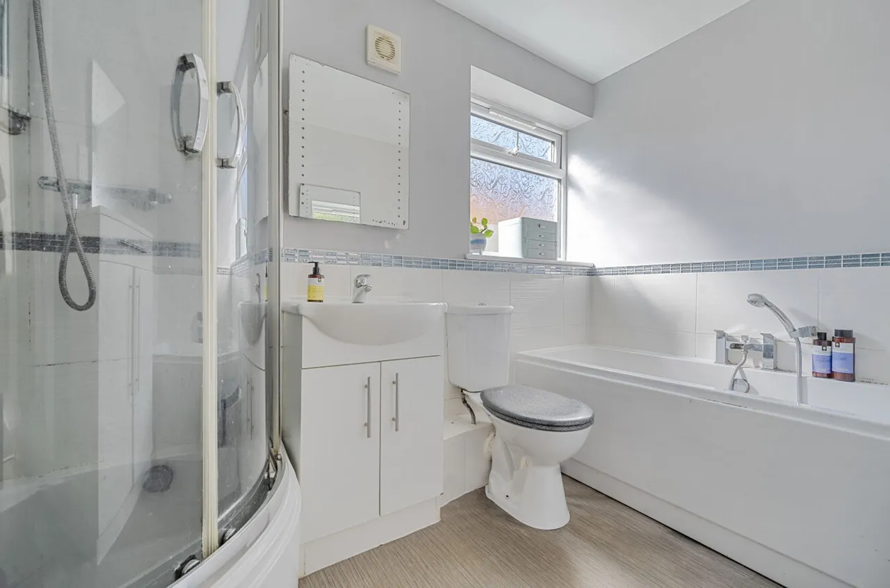 Cardew Road, Liss, GU33, photo 10