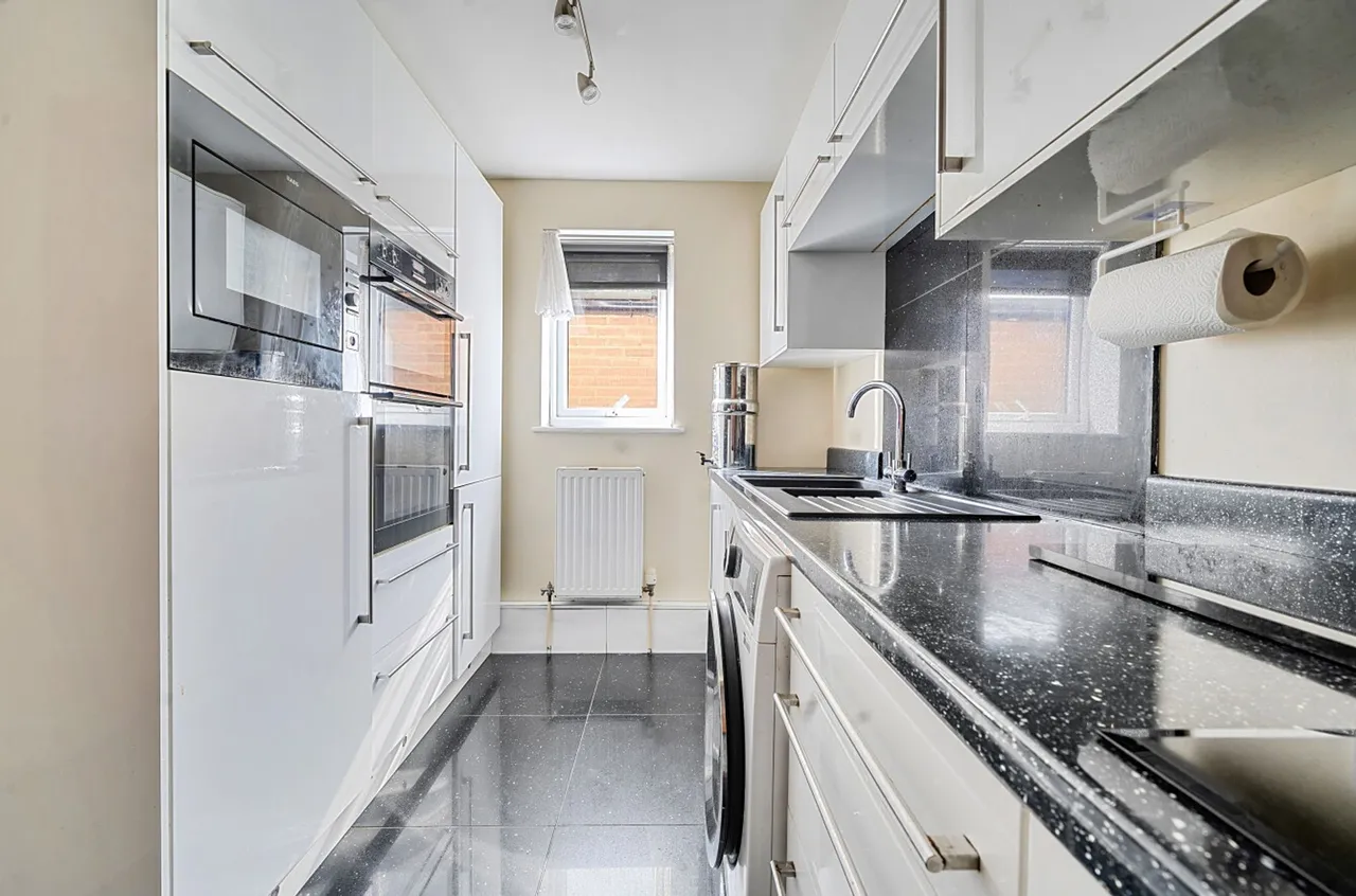 Cardew Road, Liss, GU33, photo 7