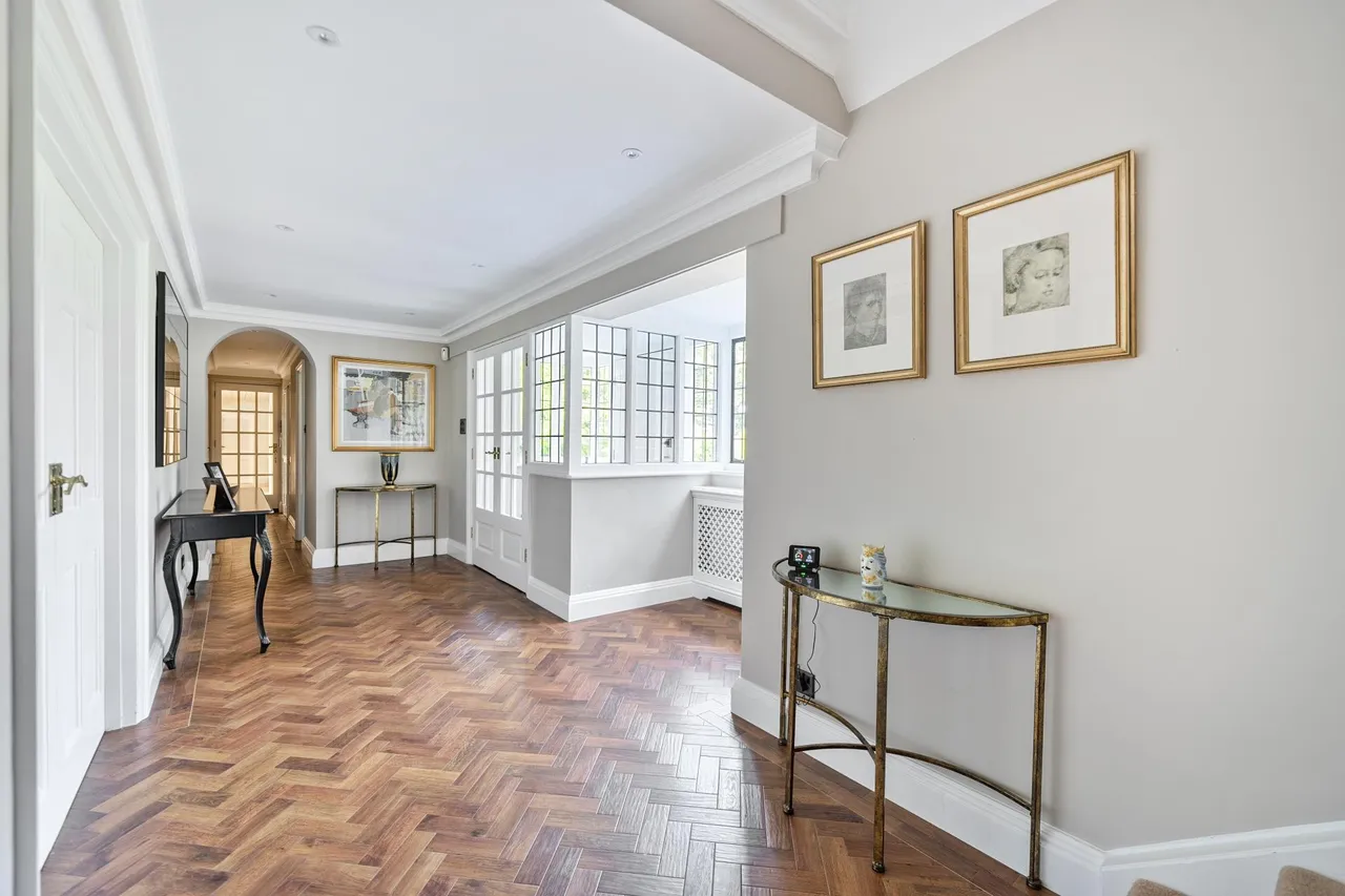 The Glade, Kingswood, KT20, photo 4