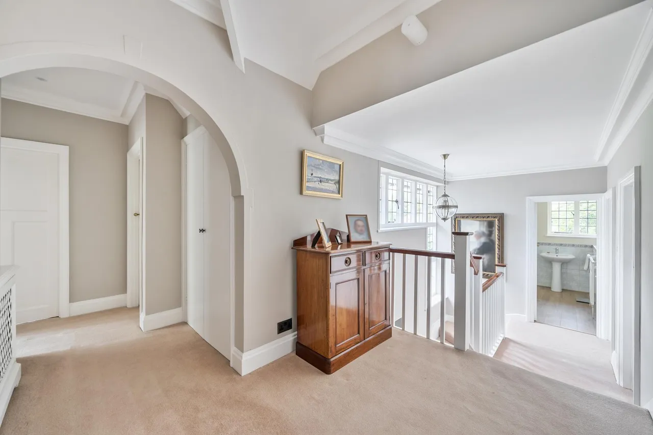 The Glade, Kingswood, KT20, photo 25
