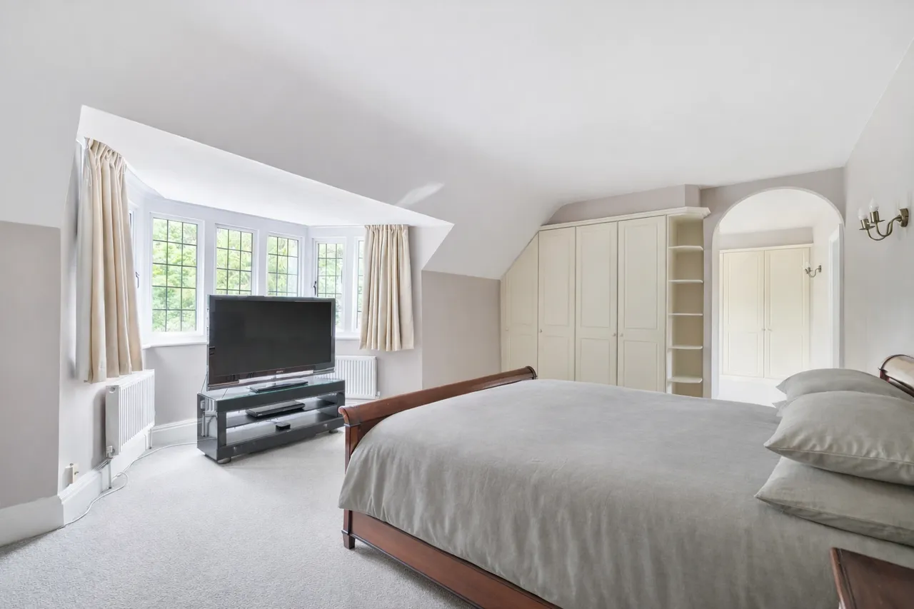 The Glade, Kingswood, KT20, photo 28