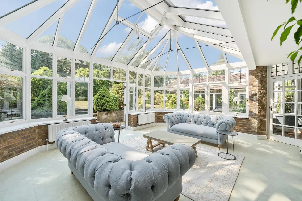 The Glade, Kingswood, KT20, photo 13
