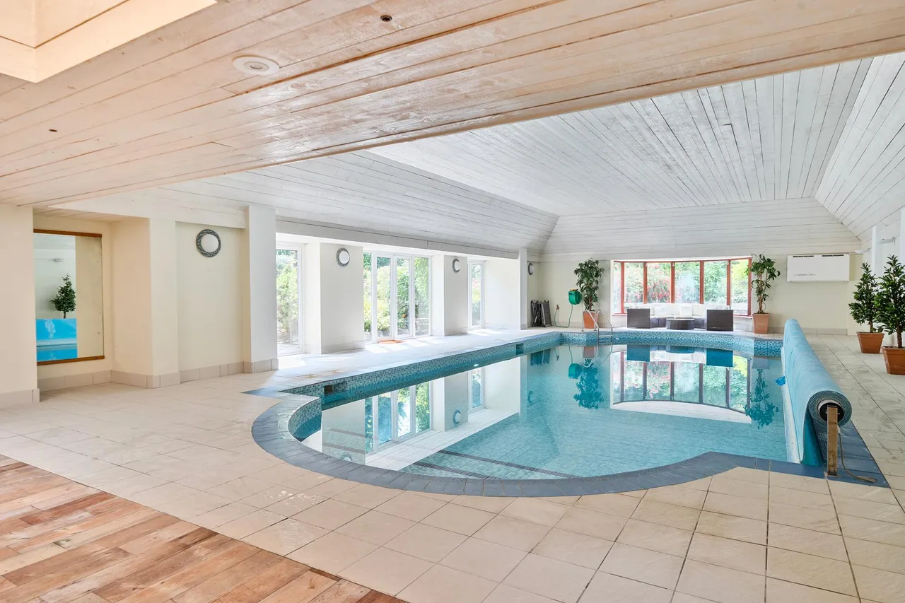 The Glade, Kingswood, KT20, photo 23