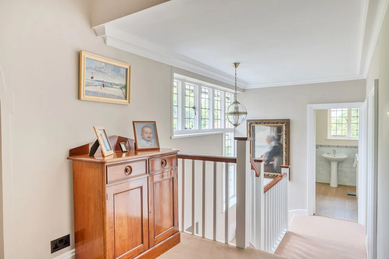 The Glade, Kingswood, KT20, photo 26
