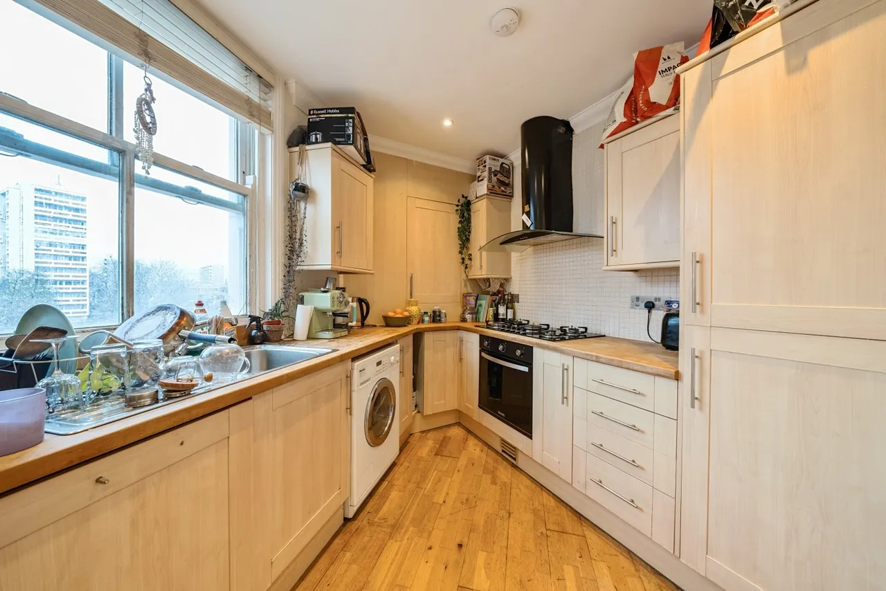2 Belinda Court, Brixton, SW9, photo 8