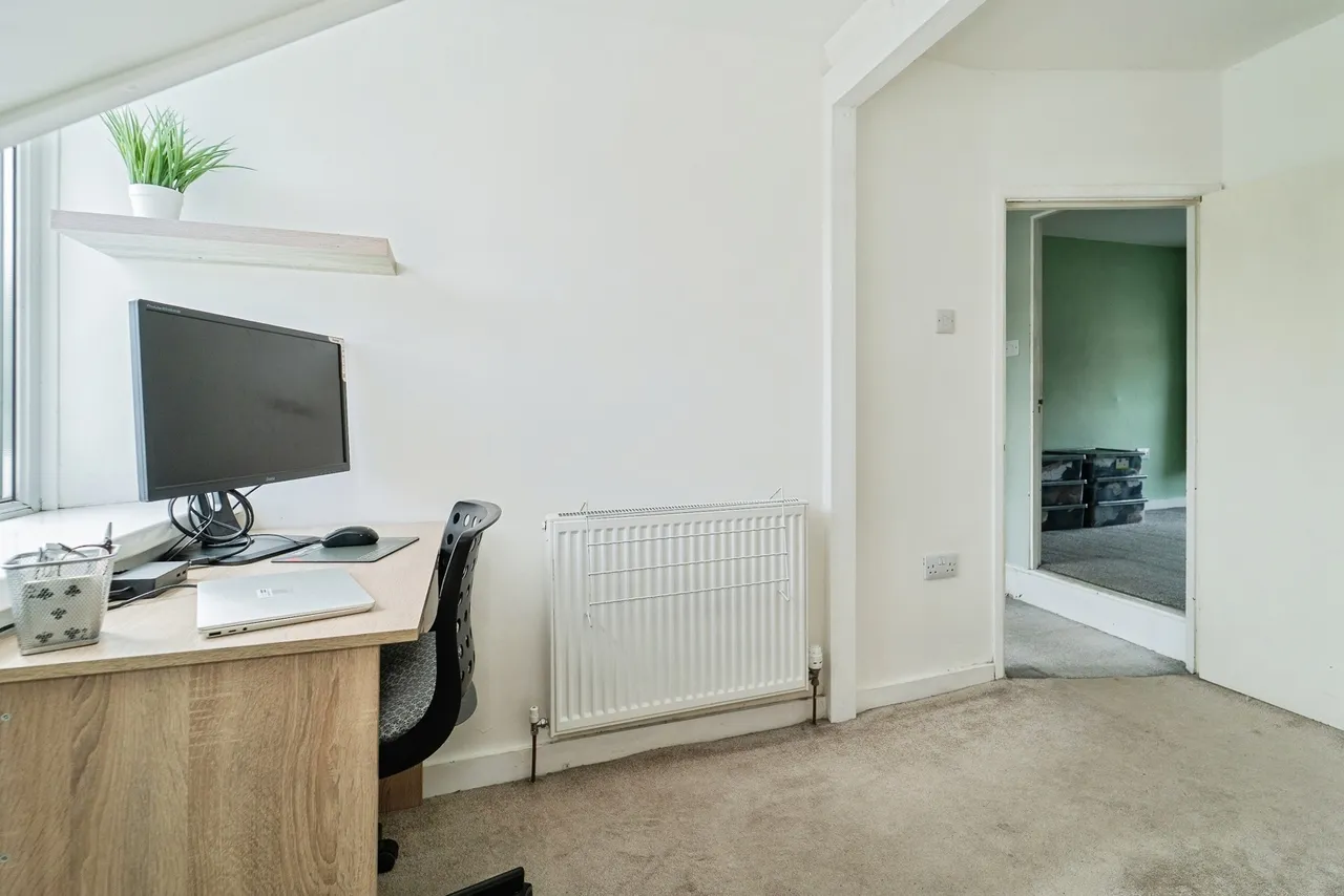 Prendergast, Haverfordwest, SA61, photo 18
