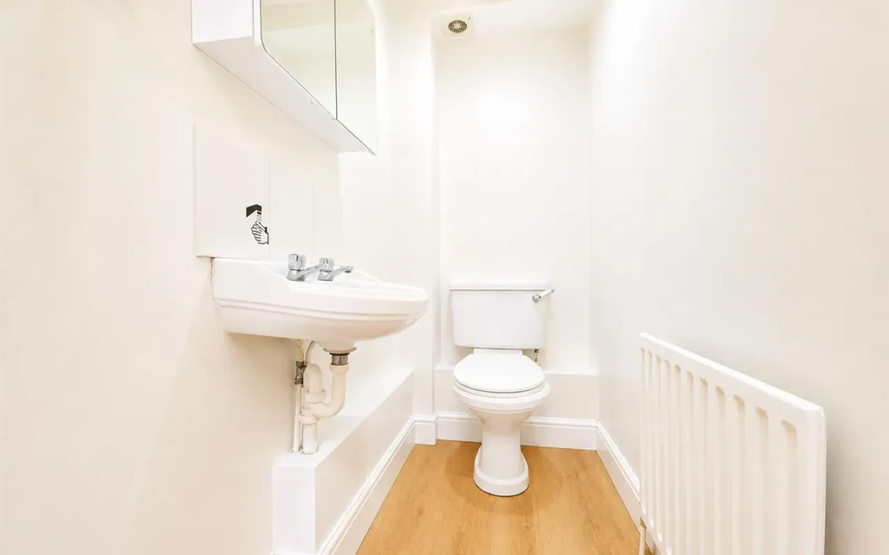 Hedge Lane, Palmers Green, N13, photo 7