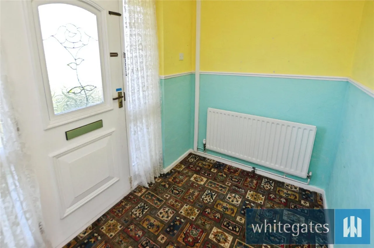 Belle Isle Road, Leeds, LS10, photo 16