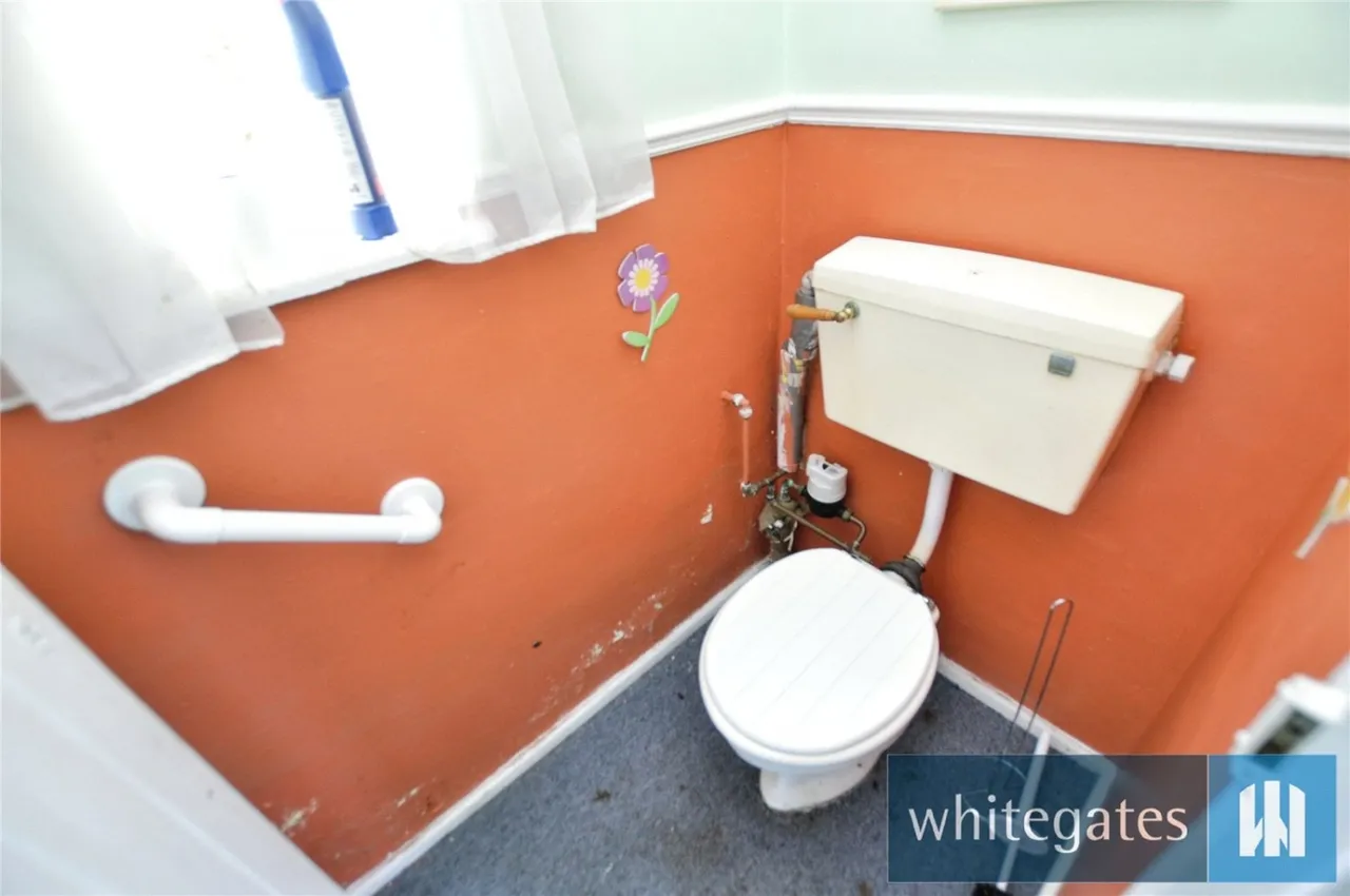 Belle Isle Road, Leeds, LS10, photo 15