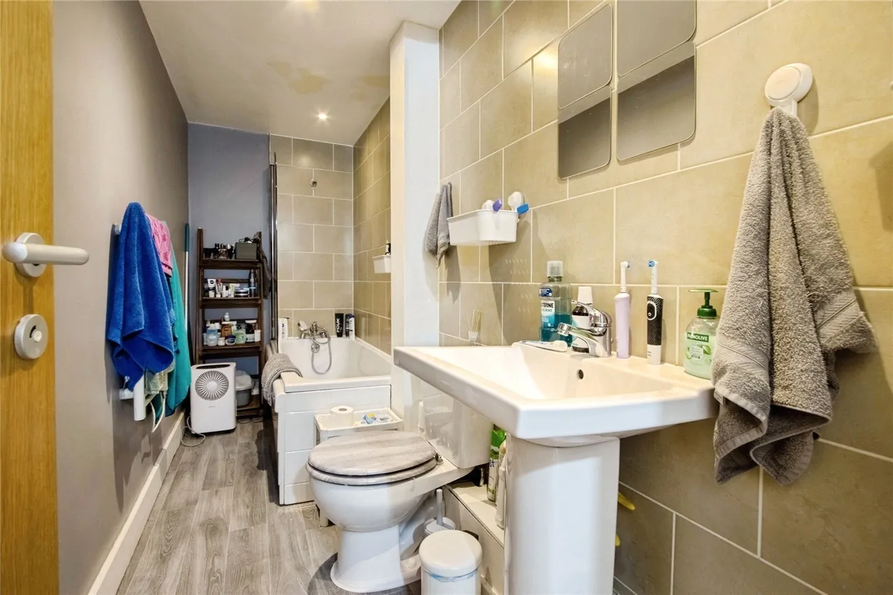 Woodlands Village, WAKEFIELD, West Yorkshire, WF1, photo 10