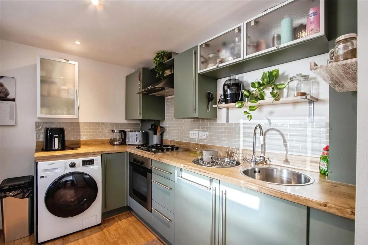 Woodlands Village, WAKEFIELD, West Yorkshire, WF1, photo 7