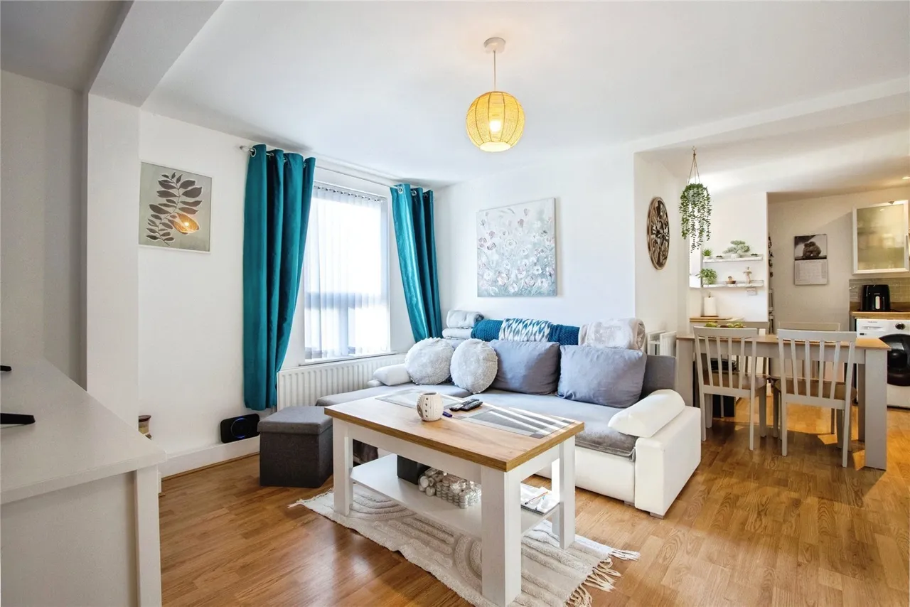 Woodlands Village, WAKEFIELD, West Yorkshire, WF1, photo 5