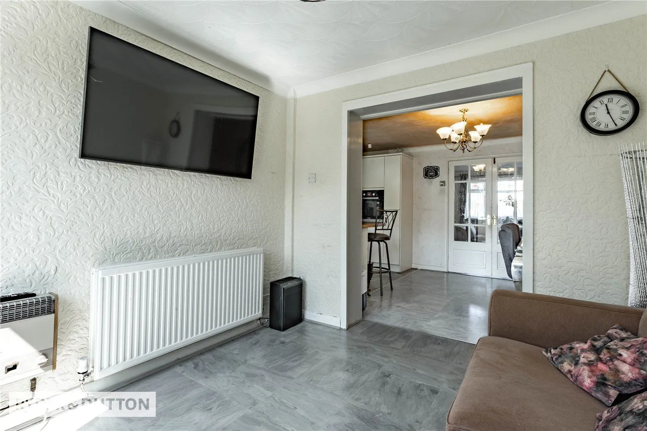 Boarshaw Crescent, Middleton, M24, photo 10