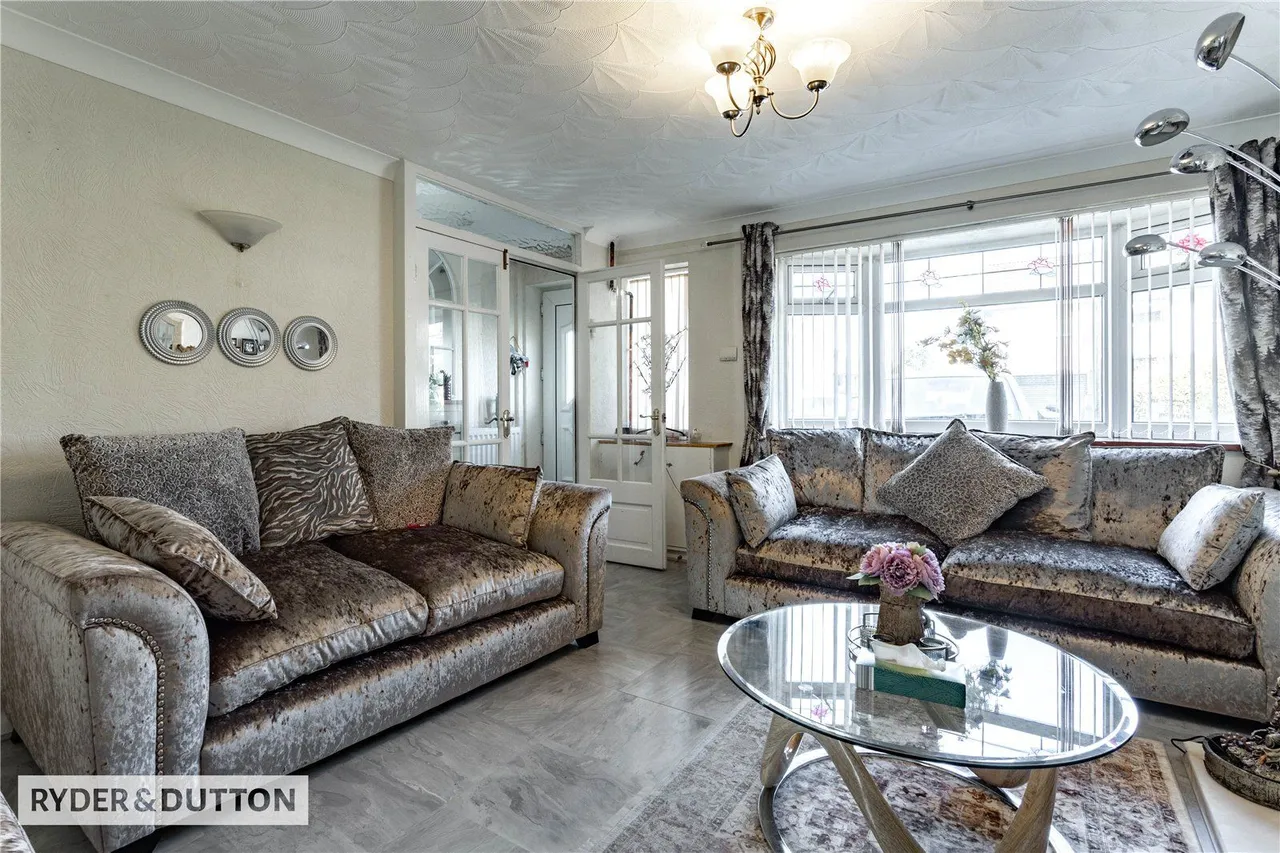 Boarshaw Crescent, Middleton, M24, photo 6