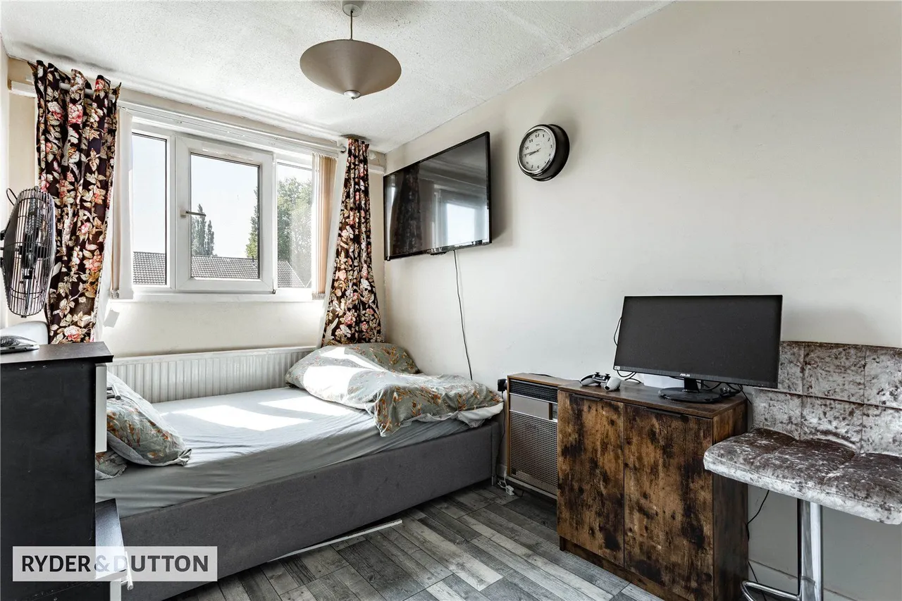 Boarshaw Crescent, Middleton, M24, photo 17