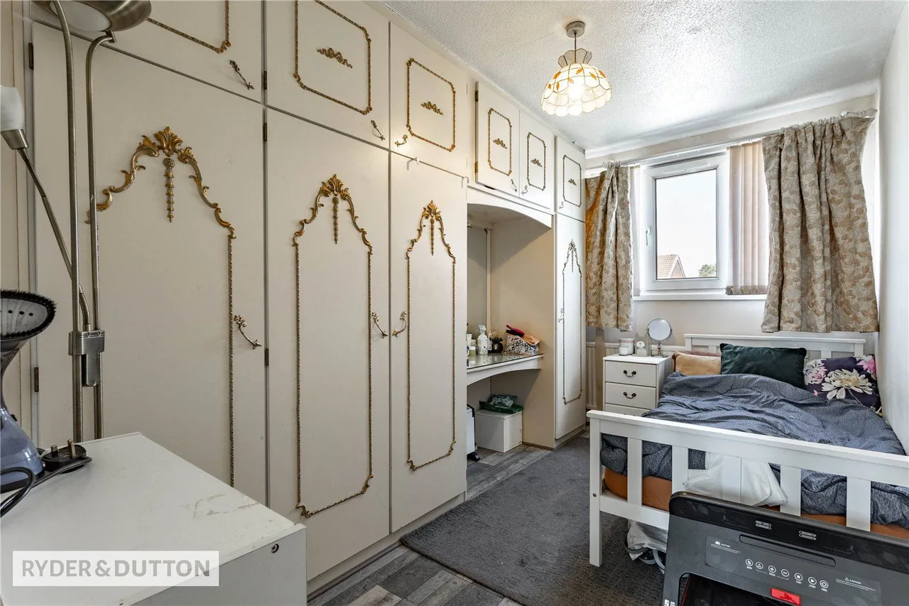 Boarshaw Crescent, Middleton, M24, photo 15