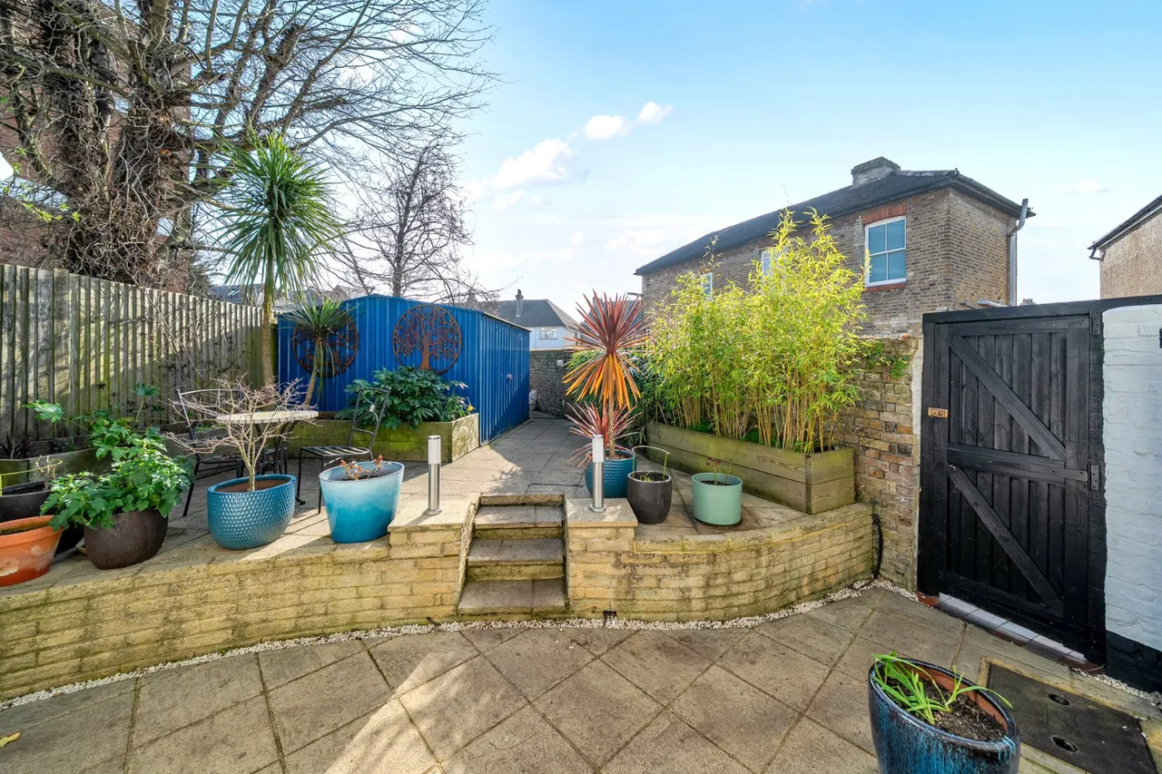 Manor Road, Walton On Thames, KT12, photo 13