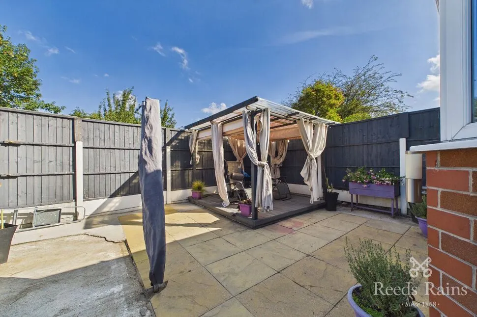 Gladstone Street, Featherstone, West Yorkshire, WF7, photo 6