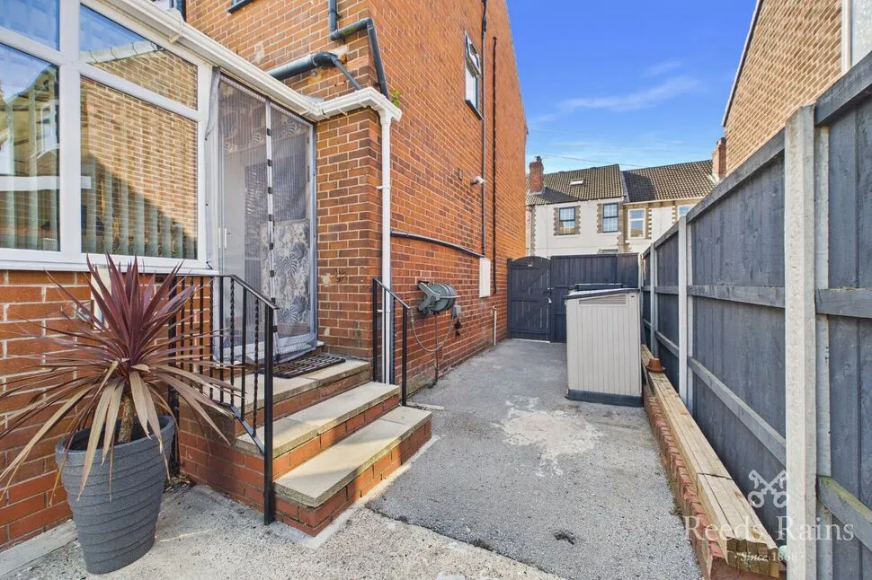 Gladstone Street, Featherstone, West Yorkshire, WF7, photo 12