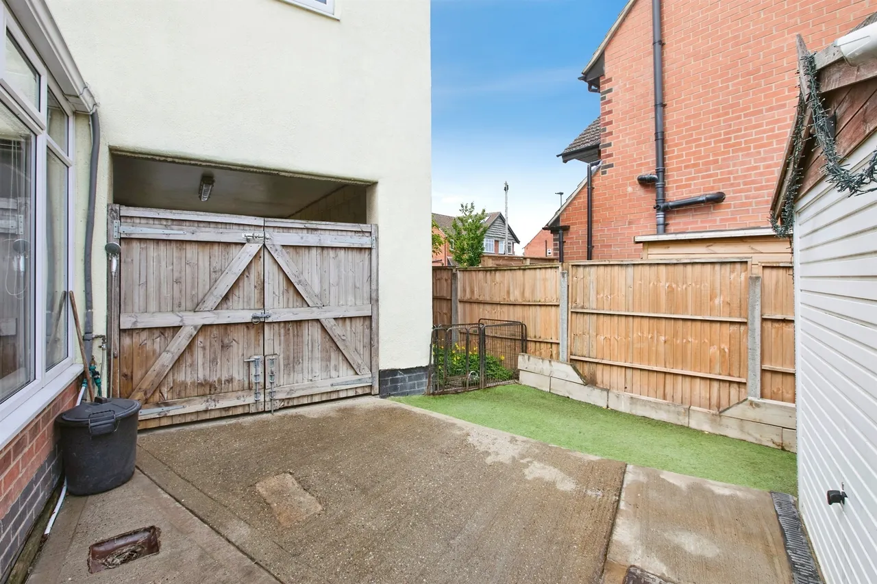 Royal Hill Road, Spondon, DE21, photo 32