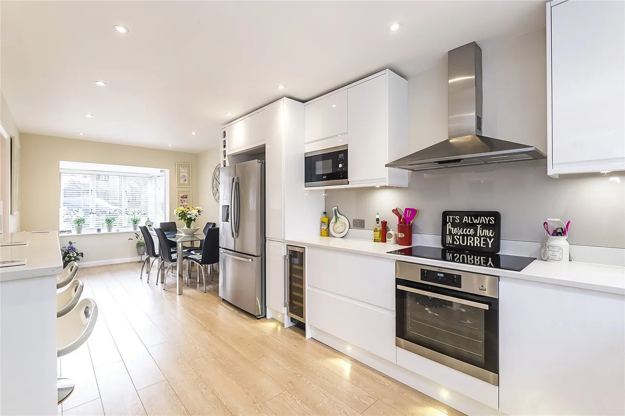 Sorbie Close, Weybridge, Surrey, KT13, photo 2