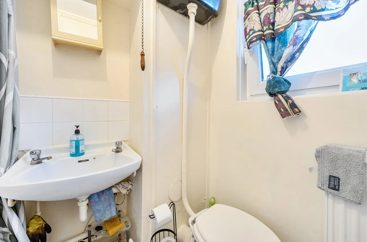 Dray Gardens, London, SW2, photo 11
