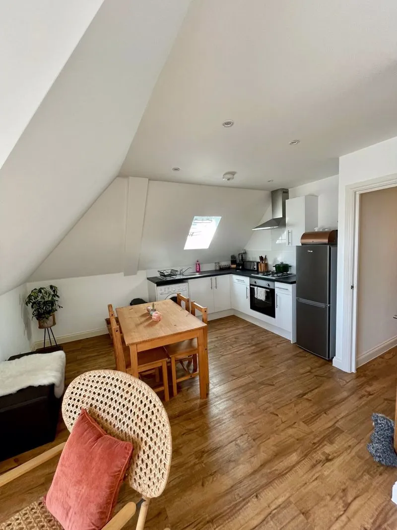 12 Smithfield Place, Bournemouth BH9 2FB, photo 5