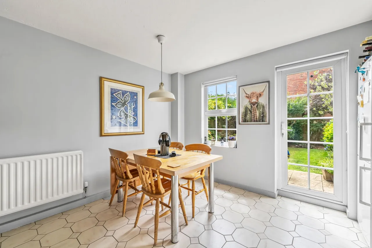 Park Crescent, Twickenham, TW2, photo 4