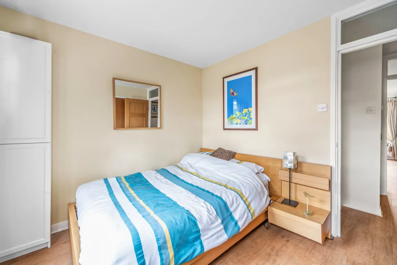 Park Crescent, Twickenham, TW2, photo 12