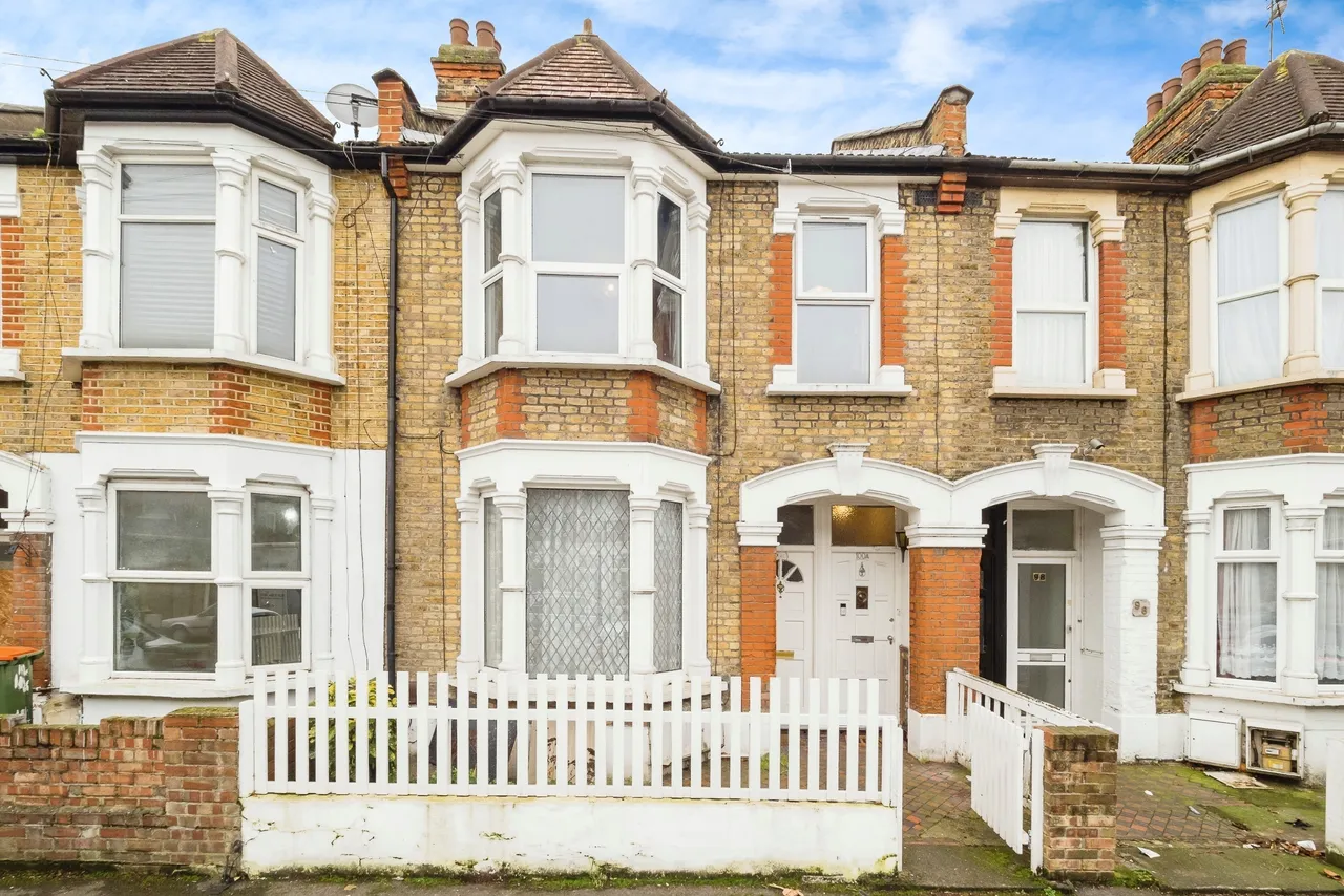 Caulfield Road, East Ham, London, E6, photo 17